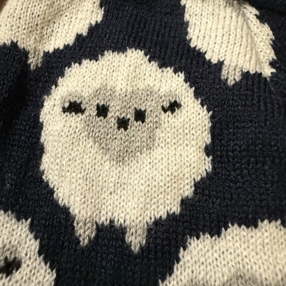 Winter Hat - Picture 2 of 4